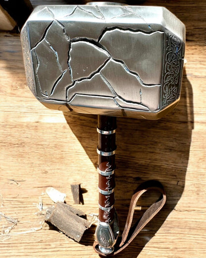 Mjölnir "Chief" - Handgjord Hantverksklubba, personlig anpassning med gravyr som present