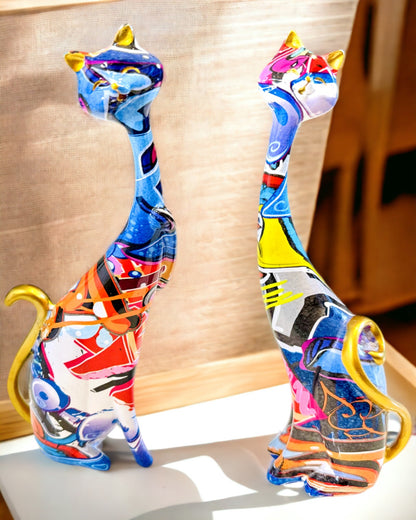 Abstrakta Kattfigurer "ArtCats", Handmålade, Resin – 25 cm, 2 st.