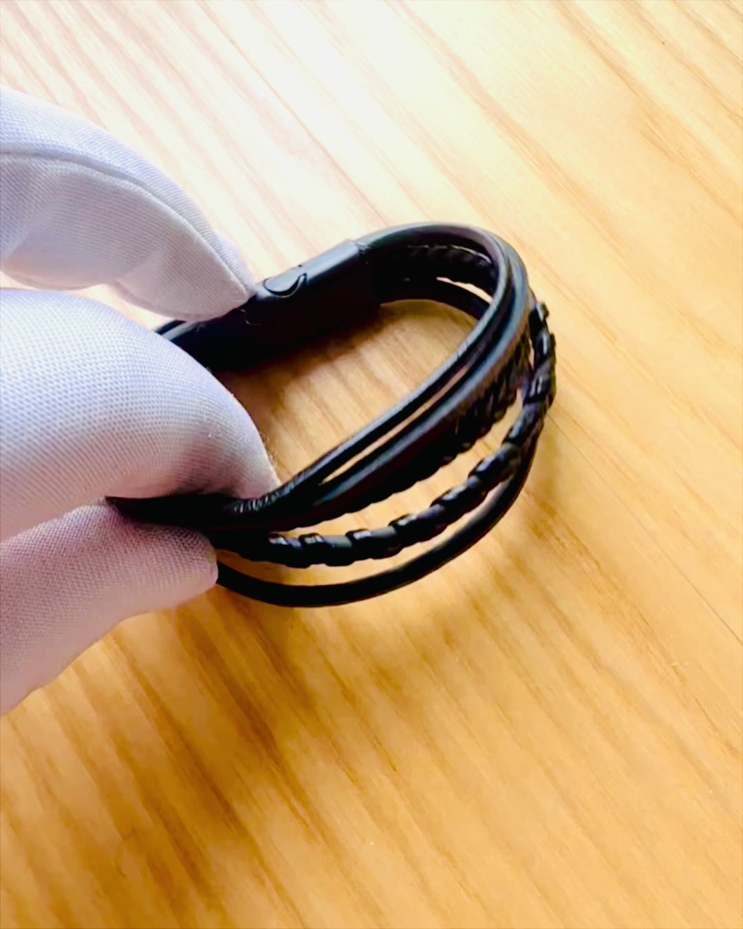 Armband "StyleTwist" med personlig gravyr